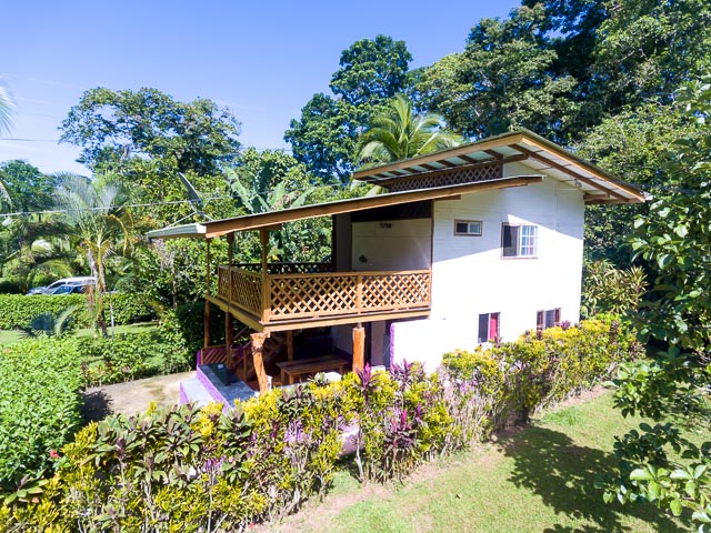 Hoteles en Cahuita con Piscina Passion Fruit Lodge